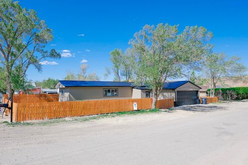 585 Highland Ave, Green River, WY, 82935-9659 | Card Image