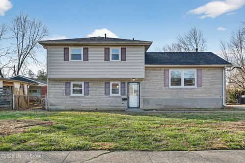 7106 Sun Valley Dr, Louisville, KY, 40272-3747 | Card Image