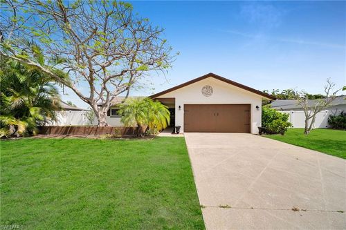 873 Hofstra Dr, Fort Myers, FL, 33919-5026 | Card Image