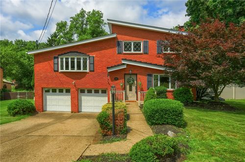 2116 Stewart Rd, South Park, PA, 15129-9130 | Card Image