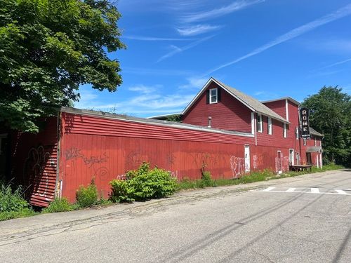 74 Sherman St, Gardner, MA, 01440-2716 | Card Image