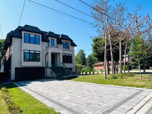 158 Elmwood Ave, Richmond Hill, ON, L4C1L1 | Card Image