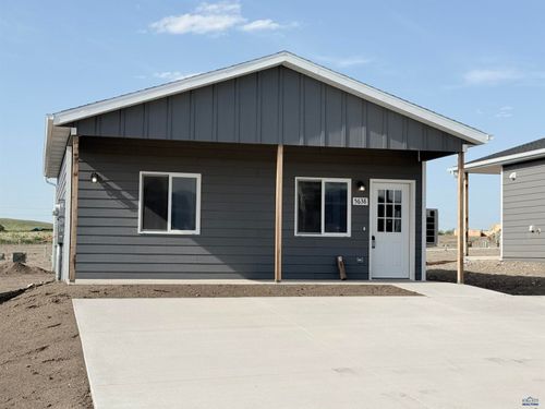 5638 Bridge Dr, Rapid City, SD, 57703 | Card Image
