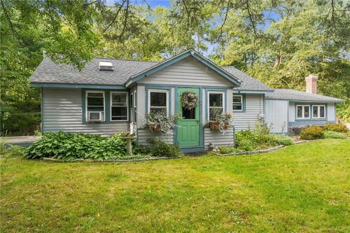 3311 Post Rd, South Kingstown, RI, 02879-7569 | Card Image