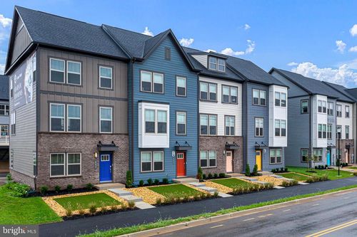 233 Matilda Way, FREDERICK, MD, 21701-1404 | Card Image