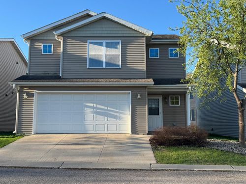 109 Oriole Path, Mankato, MN, 56001-8760 | Card Image