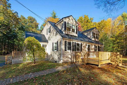 19 Smoke St, Nottingham, NH, 03290-5636 | Card Image