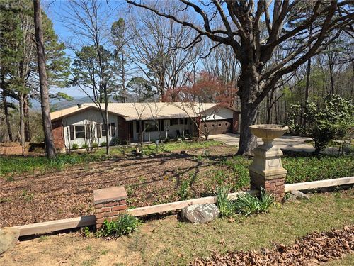 284 Ridgecrest Rd, Heber Springs, AR, 72543-9050 | Card Image