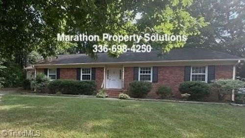 b-2041 S Hawthorne Rd, Winston Salem, NC, 27103-1527 | Card Image