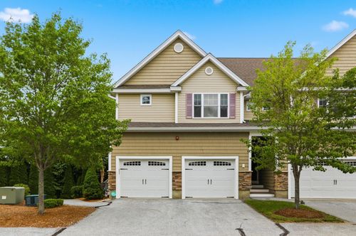 a-8 Manor Dr, Hooksett, NH, 03106-1729 | Card Image