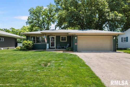 3413 37th St, Rock Island, IL, 61201-6538 | Card Image