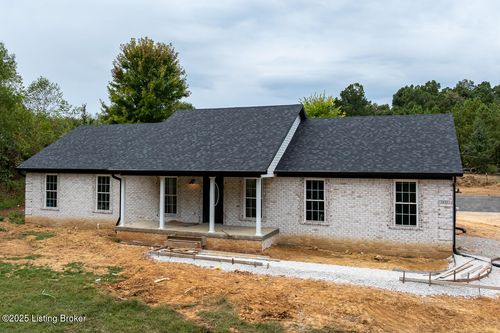 3451 Sportsman Lake Rd, Elizabethtown, KY, 42701-8275 | Card Image