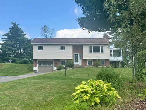 16 Pinehurst Dr, Jericho, VT, 05465-2514 | Card Image