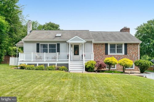5927 Dove Dr, ALEXANDRIA, VA, 22310-1905 | Card Image