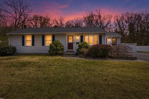 133 Boyce St, Auburn, MA, 01501-1738 | Card Image