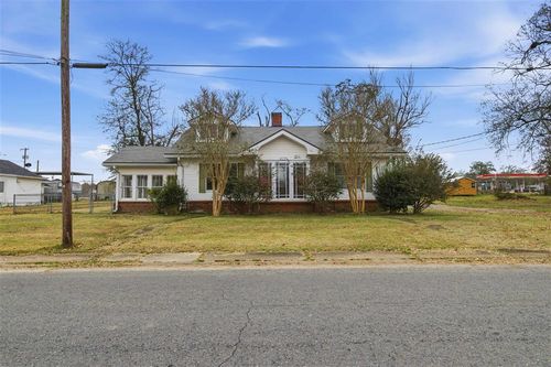 411 Third St, DeQuincy, LA, 70633-3619 | Card Image