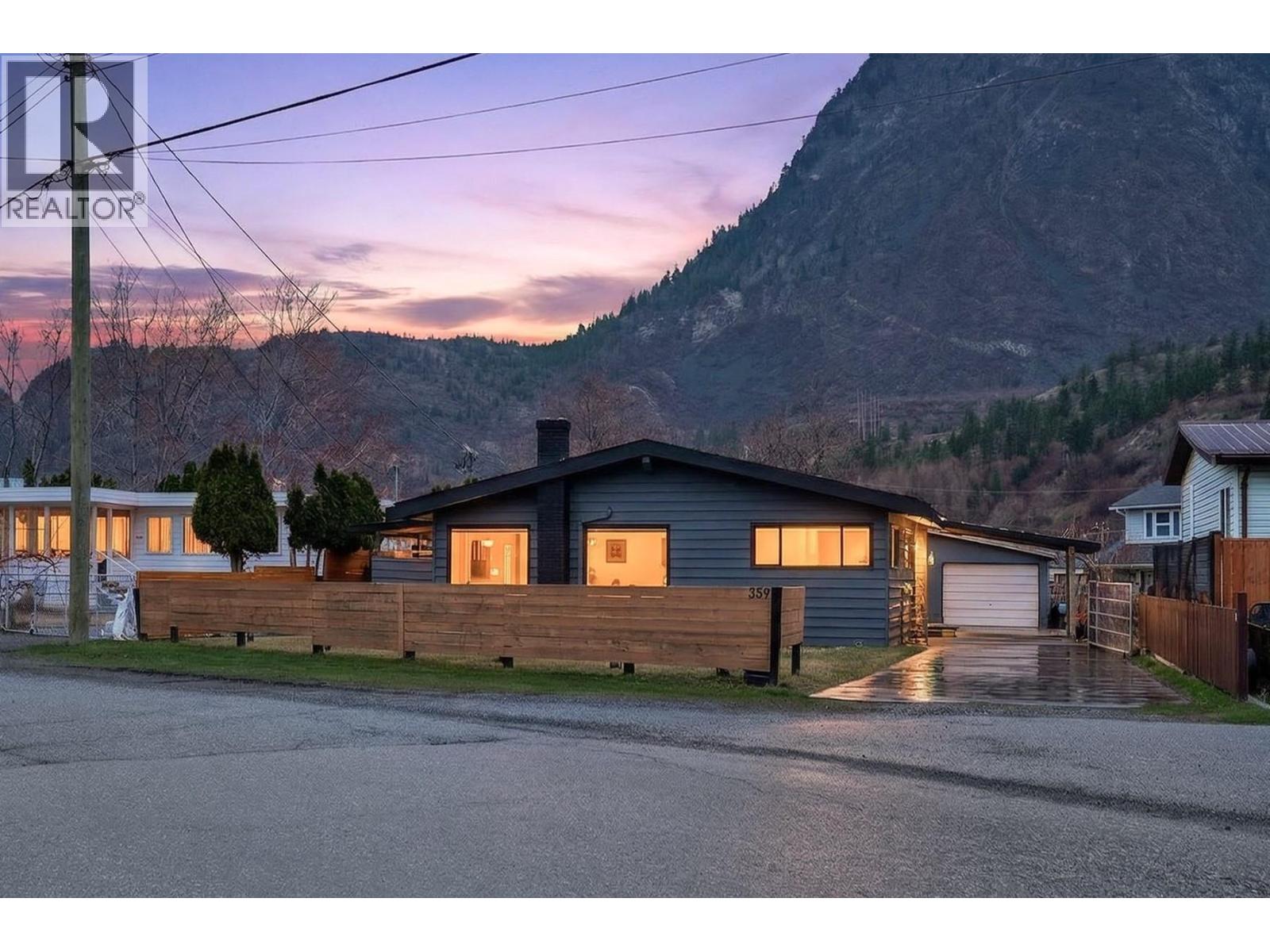 Residential in Lillooet