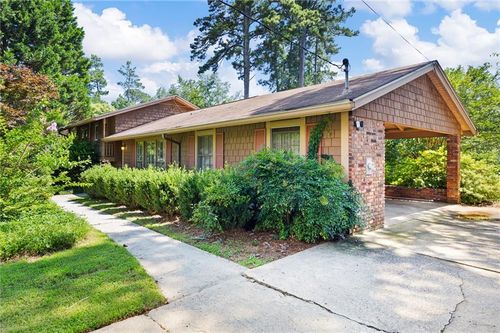 255 Jade Cove Dr, Roswell, GA, 30075-4647 | Card Image