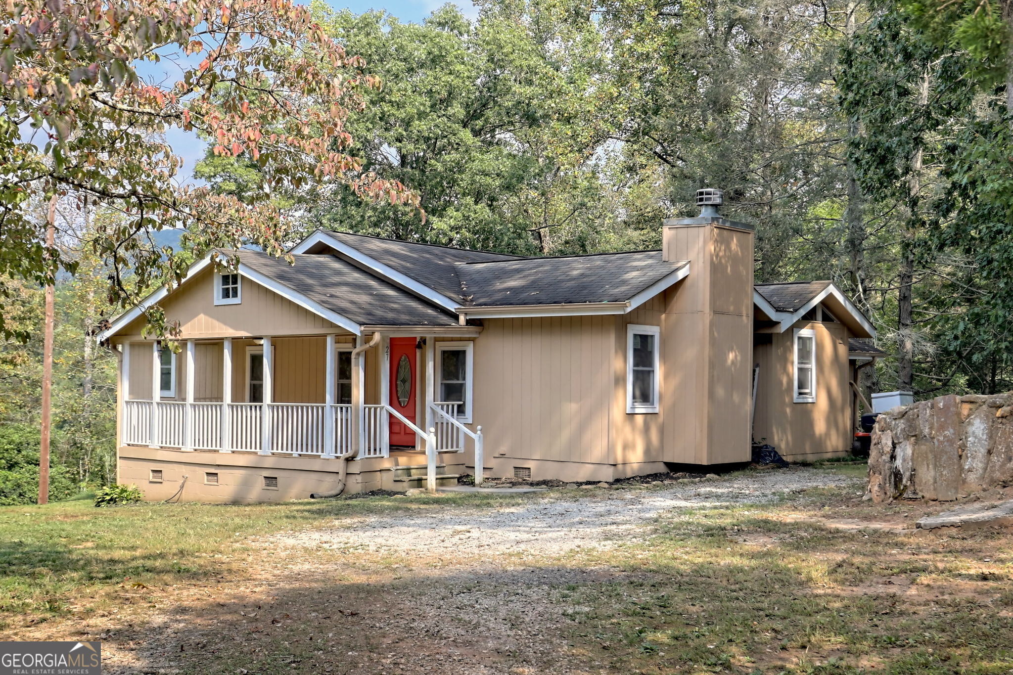 Jake Field Ln, Clayton, GA 30525