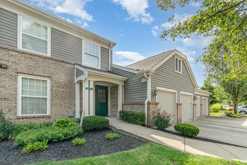 304-2111 Clareglen Dr, Crescent Springs, KY, 41017-3902 | Card Image