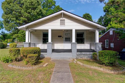 1936 Francis St, Winston-Salem, NC, 27107-1320 | Card Image