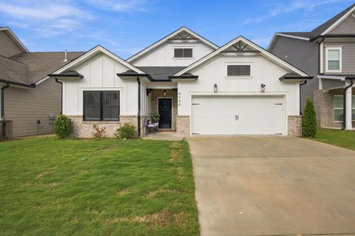 8140 Pennant Pl, Chattanooga, TN, 37421-7610 | Card Image