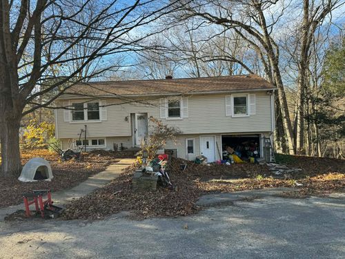 6 Elaine St, Bozrah, CT, 06334-1103 | Card Image