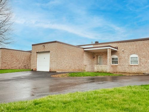 14-2750 Iowa Dr, Lower Burrell, PA, 15068-3148 | Card Image
