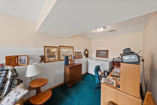 36034 Falcon Way | Image 22