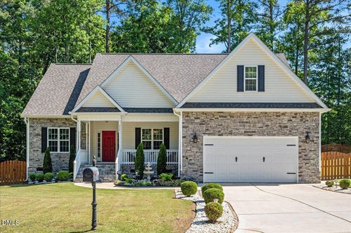 330 Carolina Oaks Ave, Smithfield, NC, 27577-8718 | Card Image