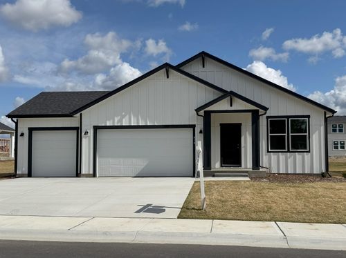 410 N Arcadia Ave, Deer Park, WA, 99006 | Card Image