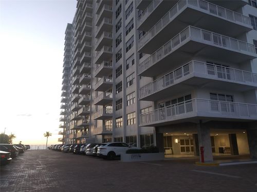 apt-305-3850 Galt Ocean Dr, Fort Lauderdale, FL, 33308-7626 | Card Image