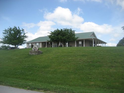 1026 S Sea Ridge Road, Lawrenceburg, KY, 40342 | Card Image