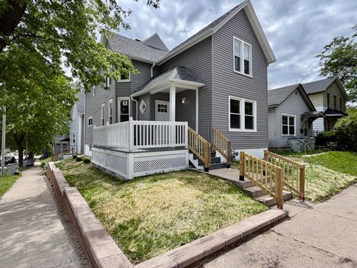 2501 W Michigan St, Milwaukee, WI, 53233-1810 | Card Image