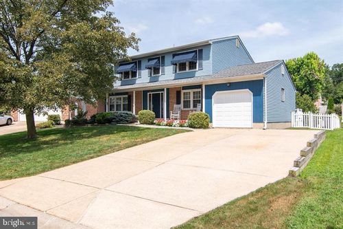 112 W Seneca Dr, NEWARK, DE, 19702-1914 | Card Image