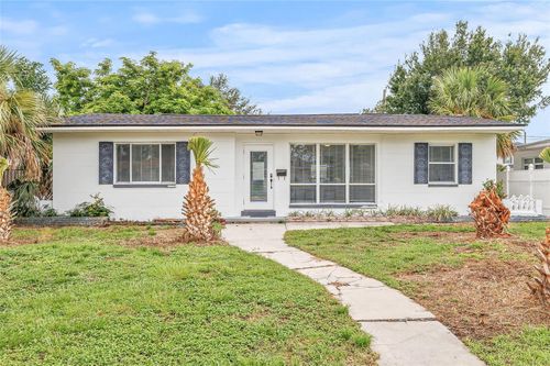810 40th Ave Ne, SAINT PETERSBURG, FL, 33703-5927 | Card Image