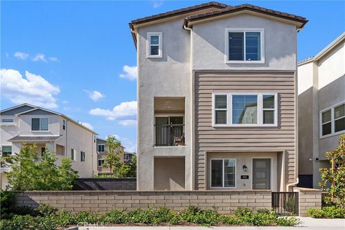 291 Heartland Way, Rancho Mission Viejo, CA, 92694-1717 | Card Image