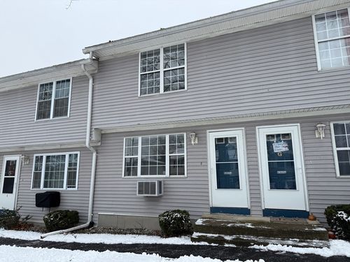 apt-h-189 Essex St, Springfield, MA, 01151-1564 | Card Image