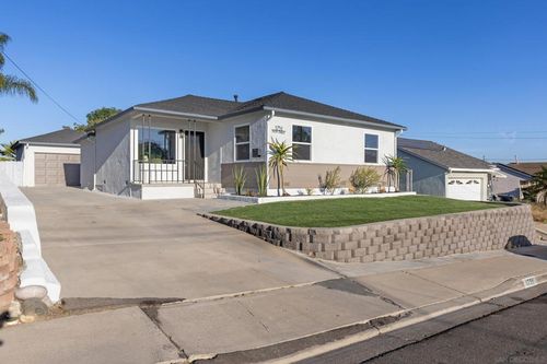 1751 39th St, San Diego, CA, 92105-5601 | Card Image