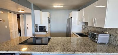 1521 - 3180 S Ocean Dr, Condo with 1 bedrooms, 1 bathrooms and null parking in Hallandale Beach FL | Image 3