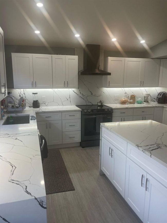 1951 Ne 28 Th Ct, House other with 3 bedrooms, 2 bathrooms and null parking in Lighthouse Point FL | Image 15