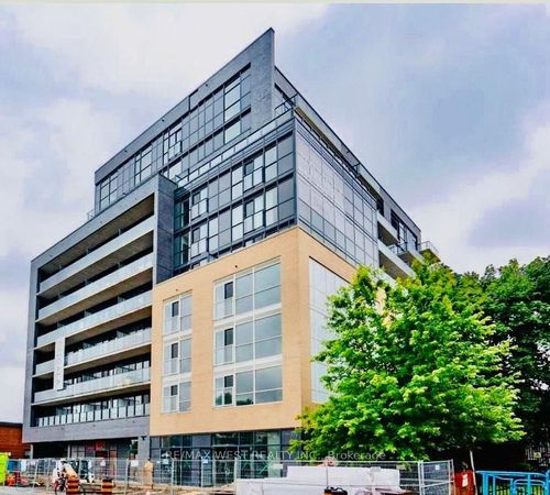 701-2369 Danforth Ave, Toronto, ON, M4C0B1 | Card Image