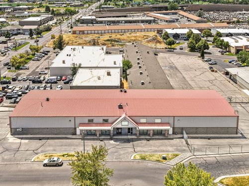 384 S Commerce Loop, Orem, UT, 84058-5157 | Card Image