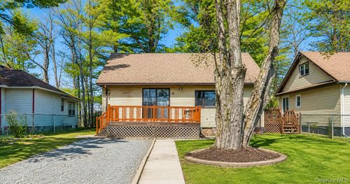 55 Hasbrouck A Rd, Hurleyville, NY, 12747-5723 | Card Image