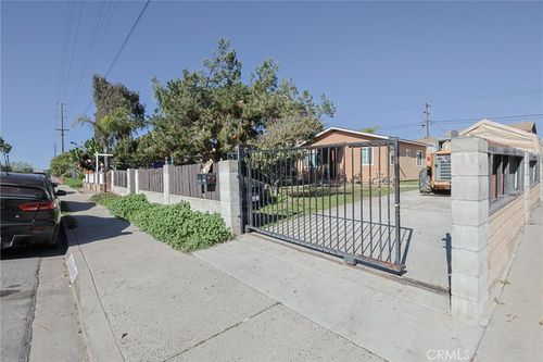 4144 - 46 Delta Street, San Diego, CA, 92113 | Card Image