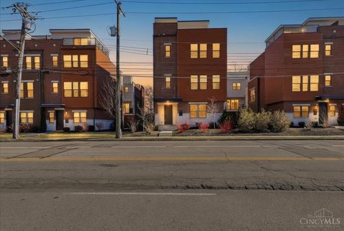 3912 Edwards Rd, Cincinnati, OH, 45209-1919 | Card Image