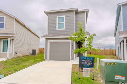 5043 Botanic Trl, Converse, TX, 78109-4348 | Card Image