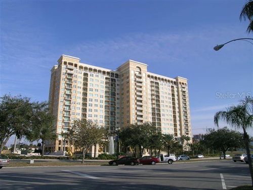 705-750 N Tamiami Trl, SARASOTA, FL, 34236-4076 | Card Image
