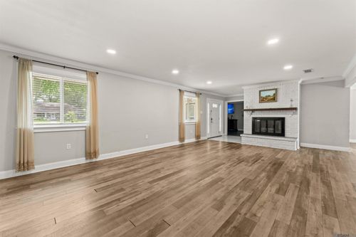 1088 Sinclair Dr, Baton Rouge, LA, 70815-5271 | Card Image