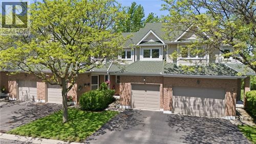 16-2215 Cleaver Avenue, Burlington, ON, L7M4C5 | Card Image